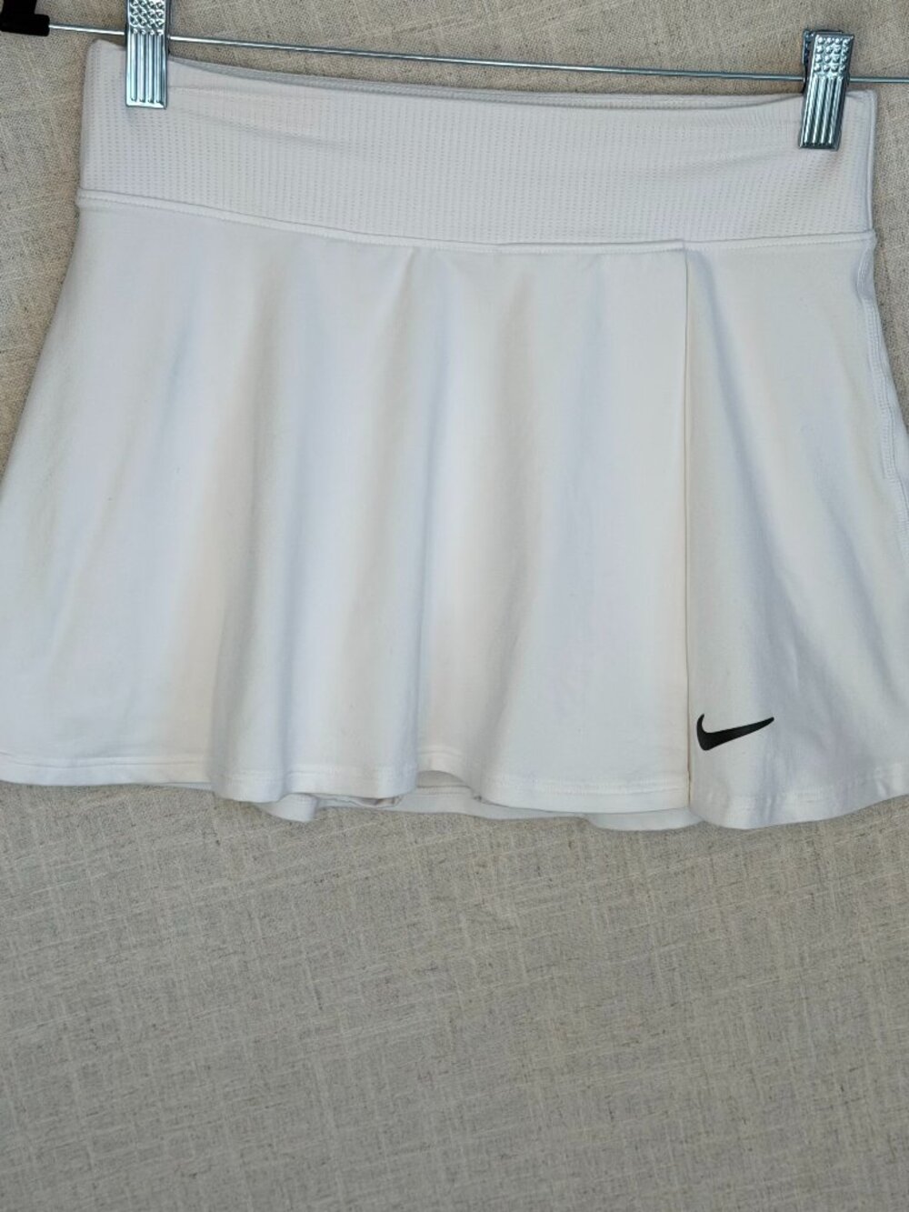 Nike Dri-FIT White Flouncy Tennis Skort Size XS